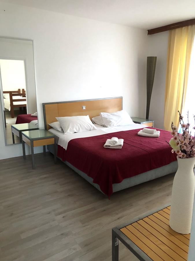 Hotel Bip Budva Exterior photo
